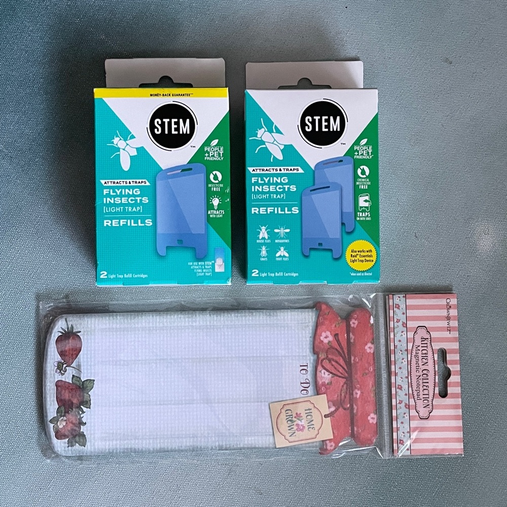 2 Stem Flying Insect Light Trap Refills